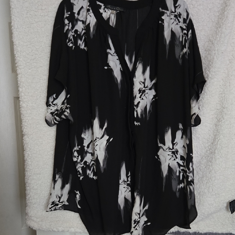 Plus Size Rose & Olive Button Down Blouse Size 2X